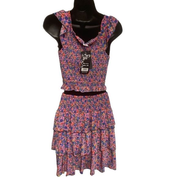 2 Piece Floral Patterned Skort And Top Set - Picture 2 of 7